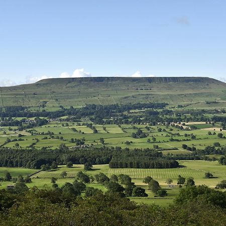 Hotel Bolton Arms Redmire Esterno foto